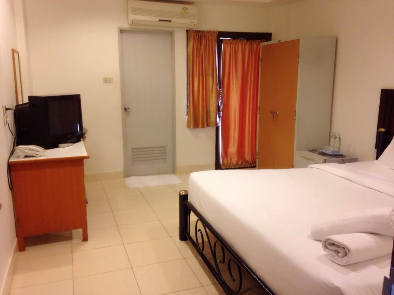 Top Hostel Udon Thani Bilik gambar
